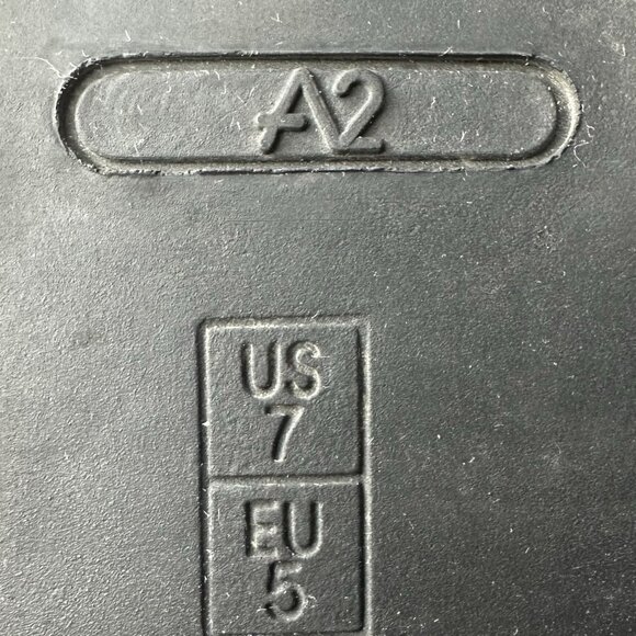 A2 by Aerosoles Women’s Leather Boots 7 Gray Block Heel Strap Buckle Booties - Picture 8 of 8